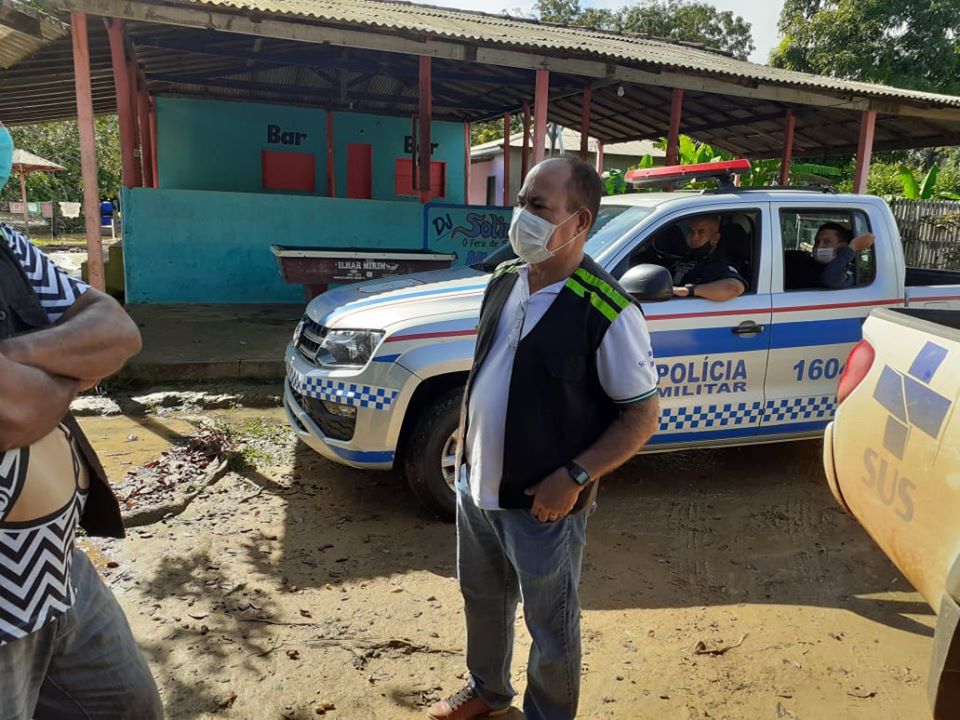 A denúncia de desembarque de passageiros em um balneário também levou os agentes até as margens do Igarapé Tucuruí, lá os proprietários foram orientados a não permitir esse tipo de desembarque ou embarque clandestino.